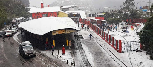 Snowfall in Darjeeling || দার্জিলিংয়ে তুষারপাত - Aajkhobor